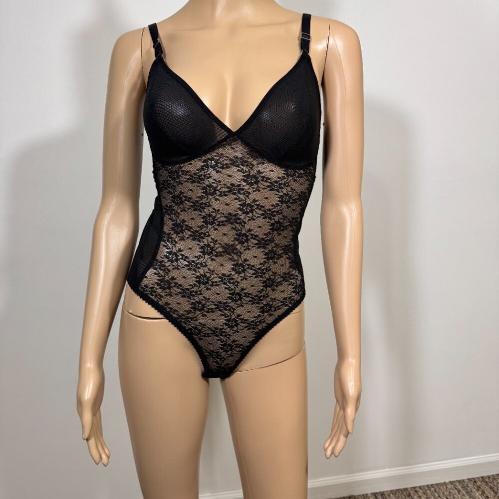 Fortnight Lingerie Women's Body Suit Adjustable Sizes Medium